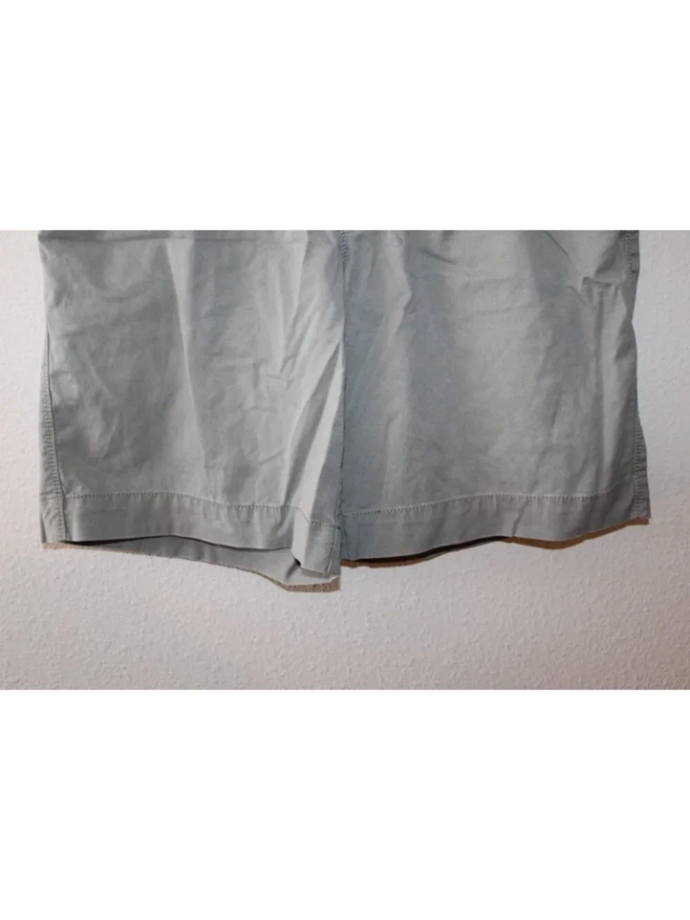 Tommy Bahama Mens Green Khaki Cotton Blend Shorts 34